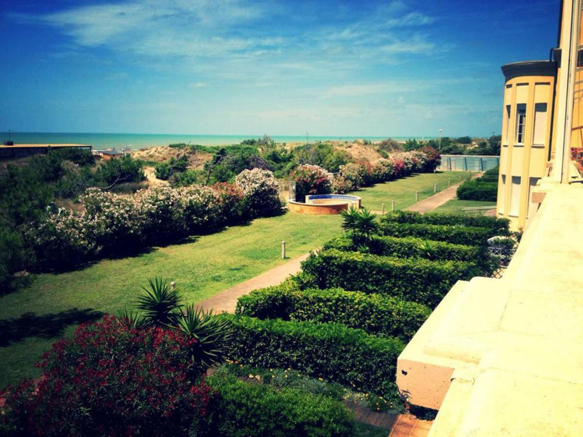 Amazing Sea View Flat Villa Tirrenia Exterior foto